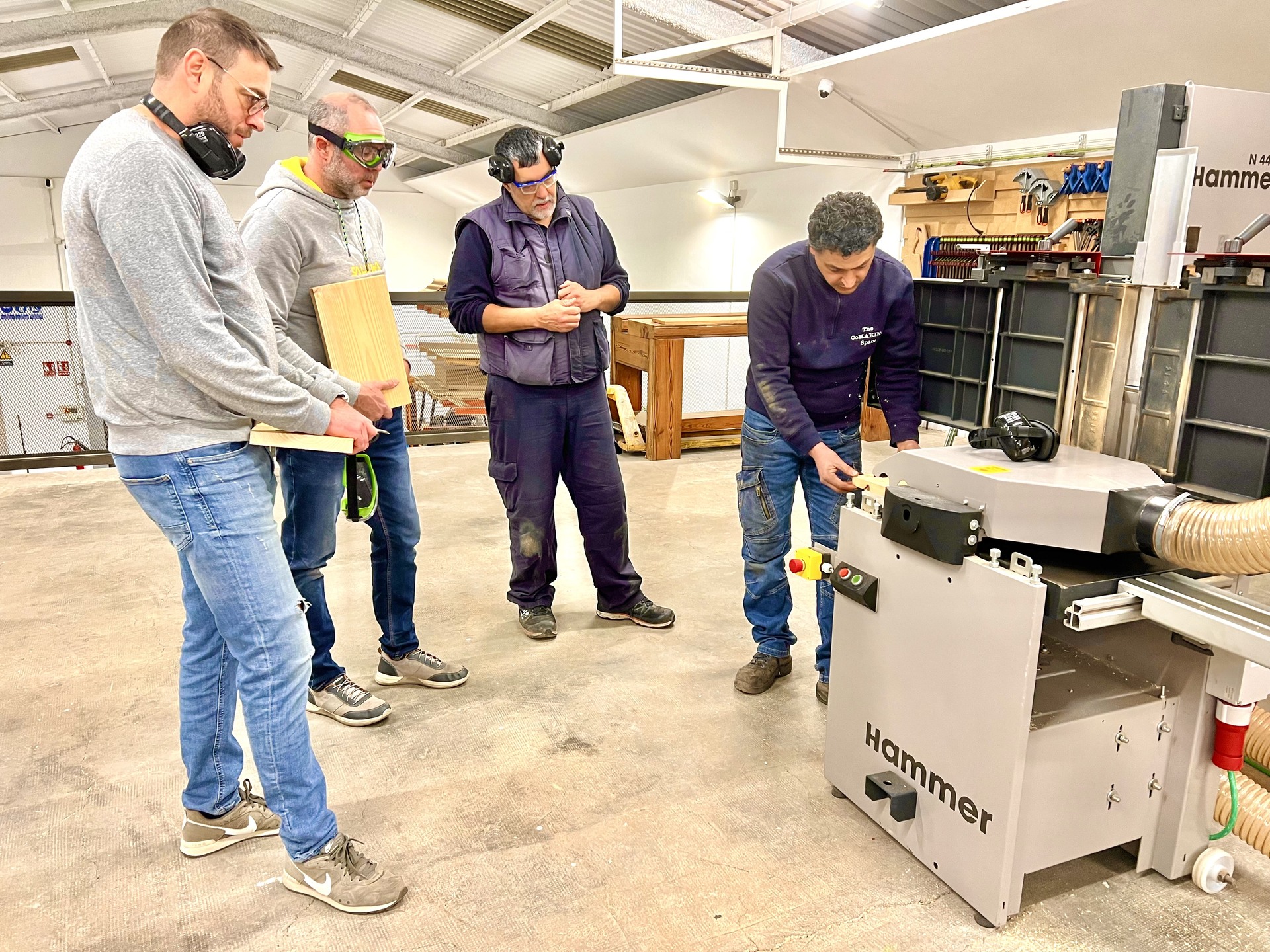 Curso de carpintería industrial en The CoMAKING Space